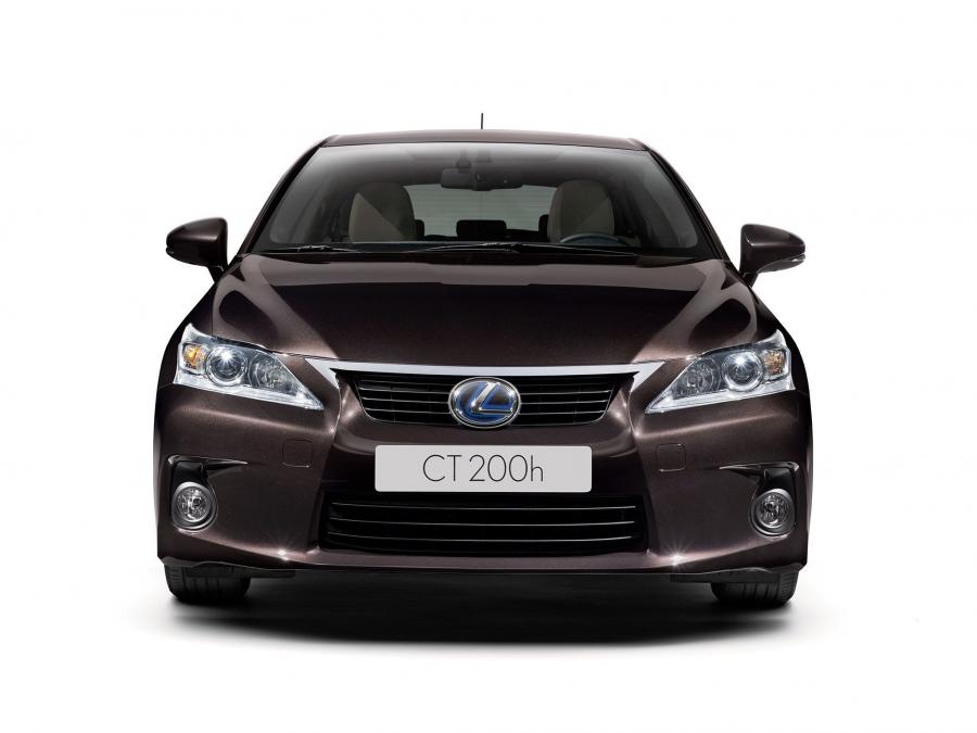  Lexus CT200h 2010 года  (фото 22 из 266)